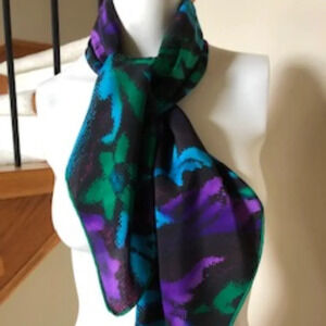 Gianfranco FERRE Vtg 100% Silk Scarf w Foliage Print Black Blue Grn Purple Sz OS